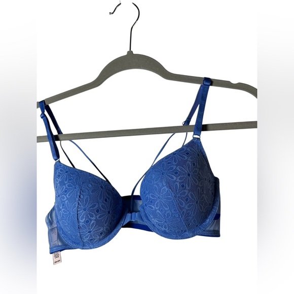 Victoria’s Secret Lace Demi Bra Blue Floral Mesh Size 36B - Picture 2 of 11